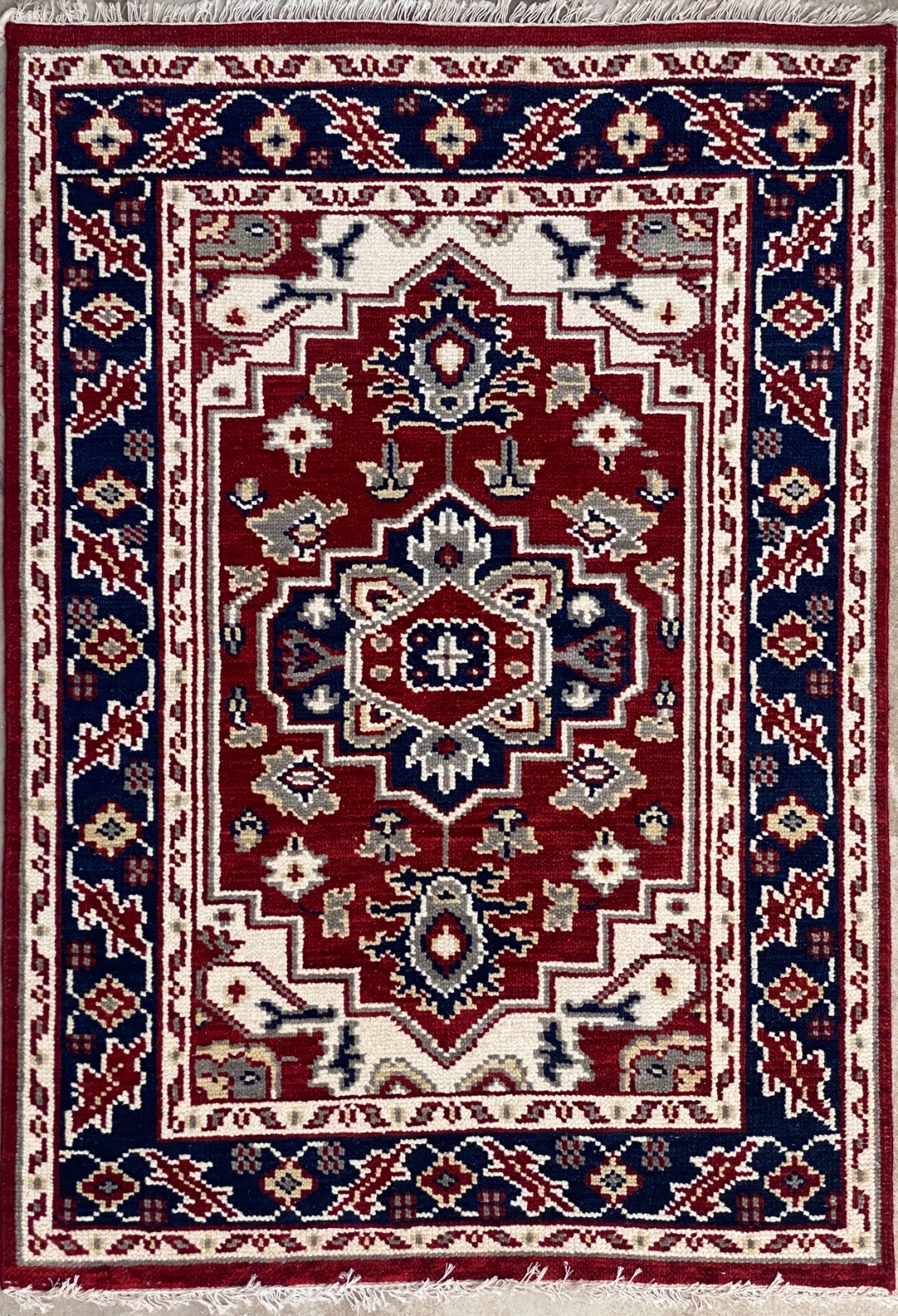 Crescentz carpet