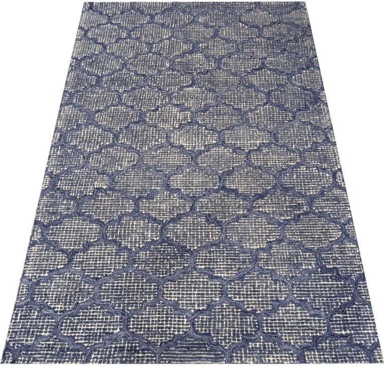 Crescentz carpet
