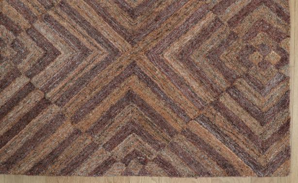 Crescentz carpet